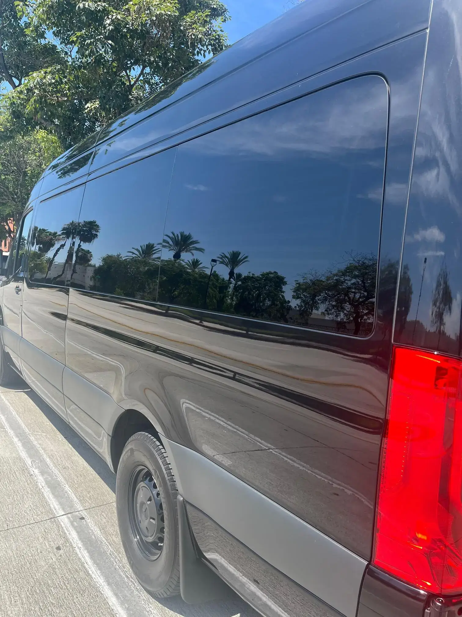 Side profile of the Sprinter Limo Van